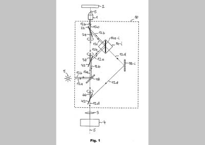 Assembly for switching optical path and optical microscope including the assembly